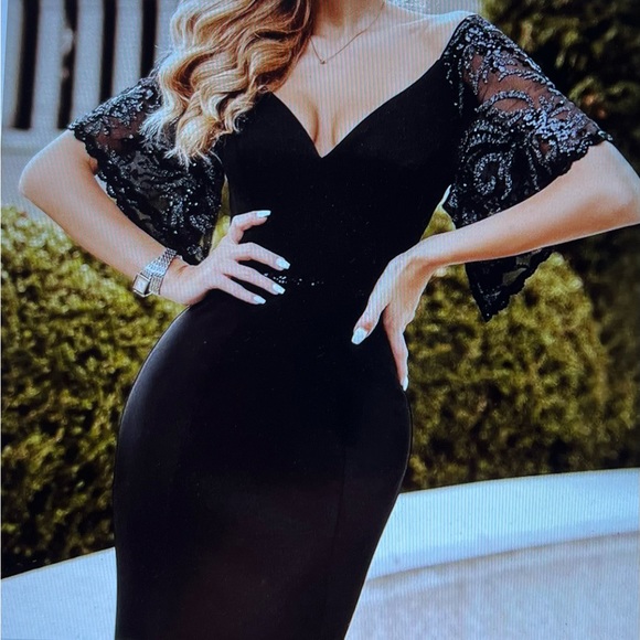 V Neck maxi Bodycon evening dress - Picture 3 of 9